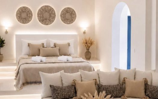 Zafferano Suites | Sunset Suite | Castle & Wind Mills View